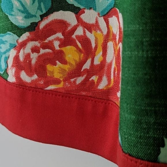 Red indie Vintage design skirt - Picture 4 of 9